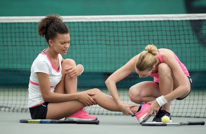 Trattamento chiropratico per gli infortuni del tennis