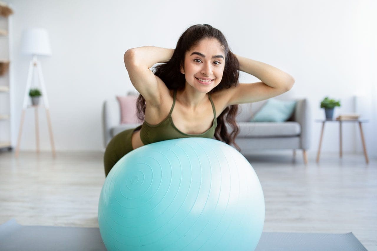 Ponte en forma e mellora a túa postura cunha bola de estabilidade para exercicios