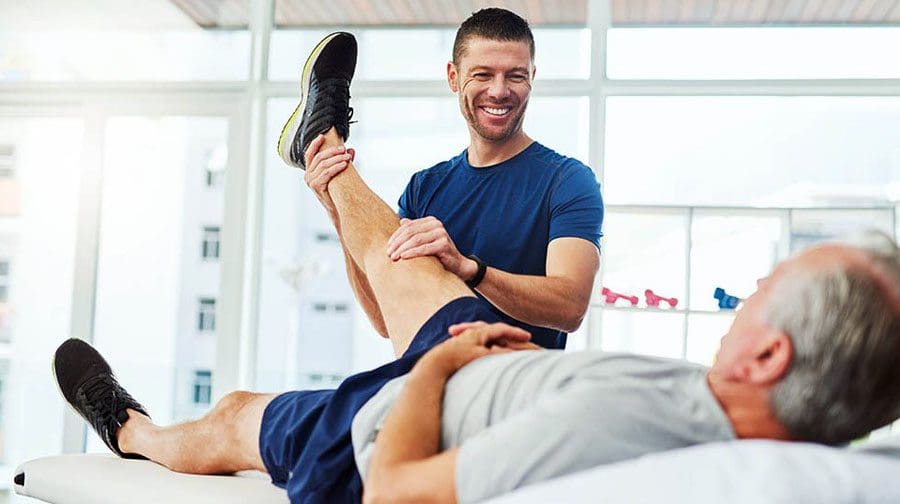 Lẹhin Irin-ajo Yọ Wahala Ẹjẹ Ti iṣan Pẹlu Massage Chiropractic