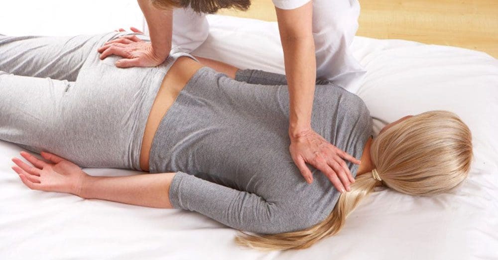 Sciatica Massage: Idinku irora & Iredodo Nipa ti