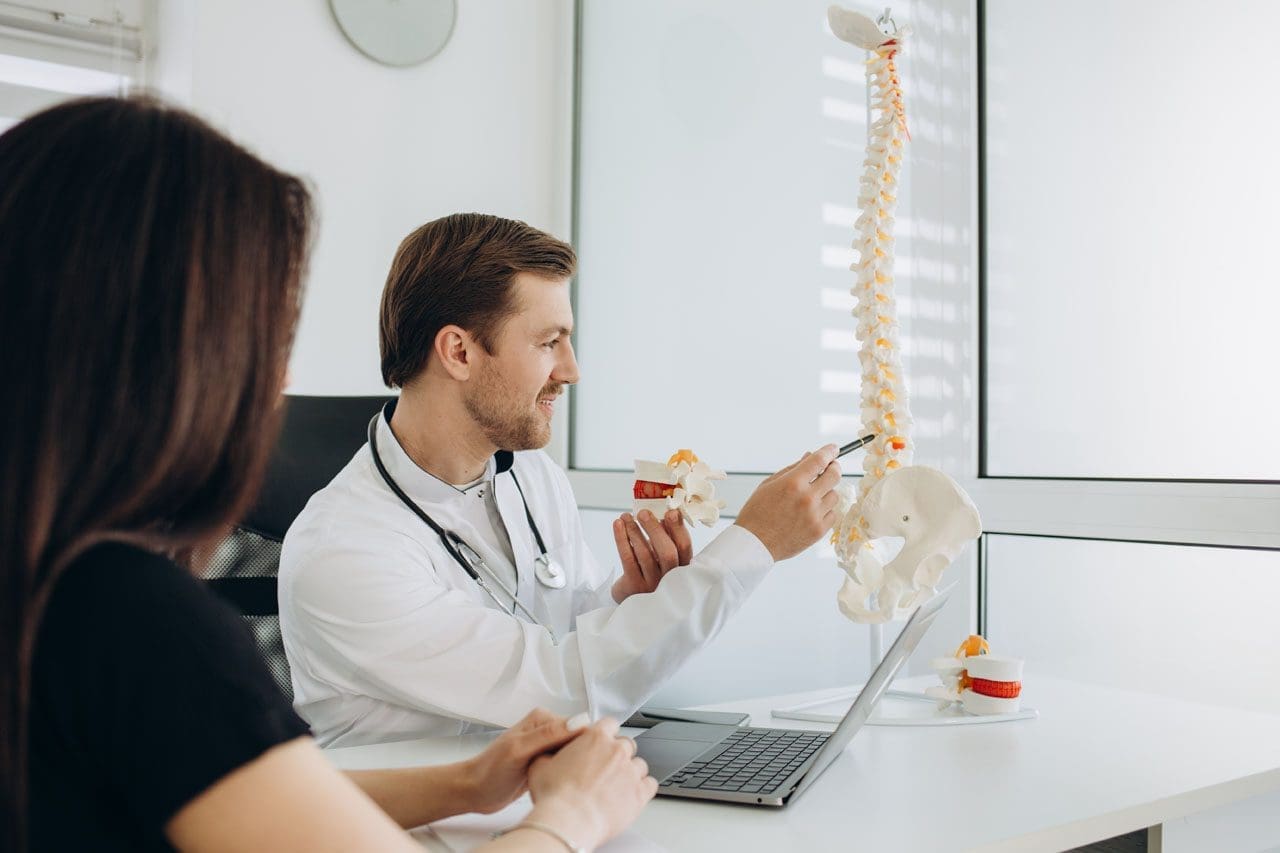 Xestionar a estenose espinal: opcións de tratamento