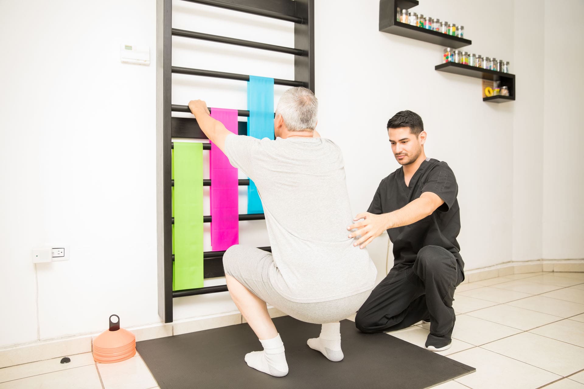 Back & Hip Pain: Squats, Core, Chiropractic Care for Relief - El Paso ...